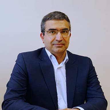 الدکتور رضا طاهری
