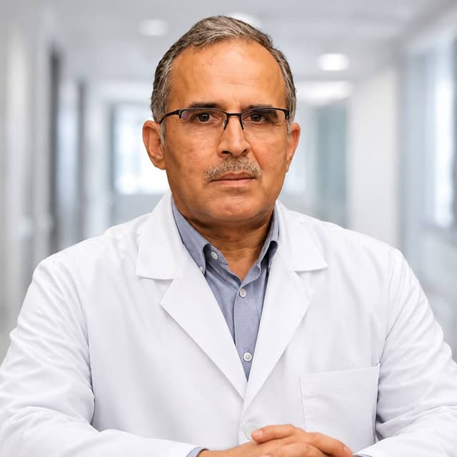 الدکتور علی أذری